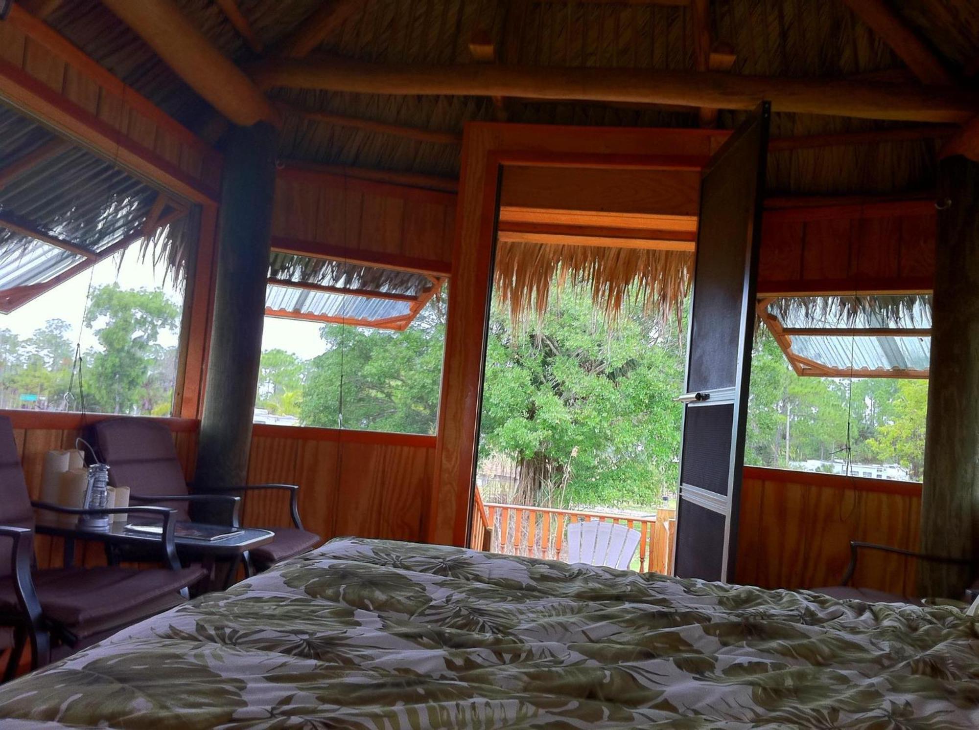 Everglades Chickee Cottage & Bungalow - Ochopee Eksteriør bilde