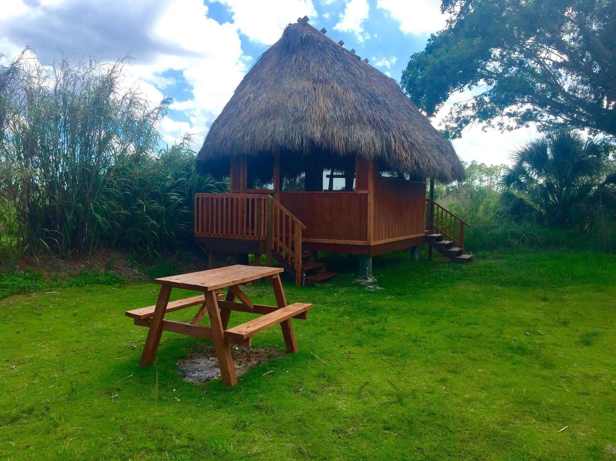 Everglades Chickee Cottage & Bungalow - Ochopee Eksteriør bilde